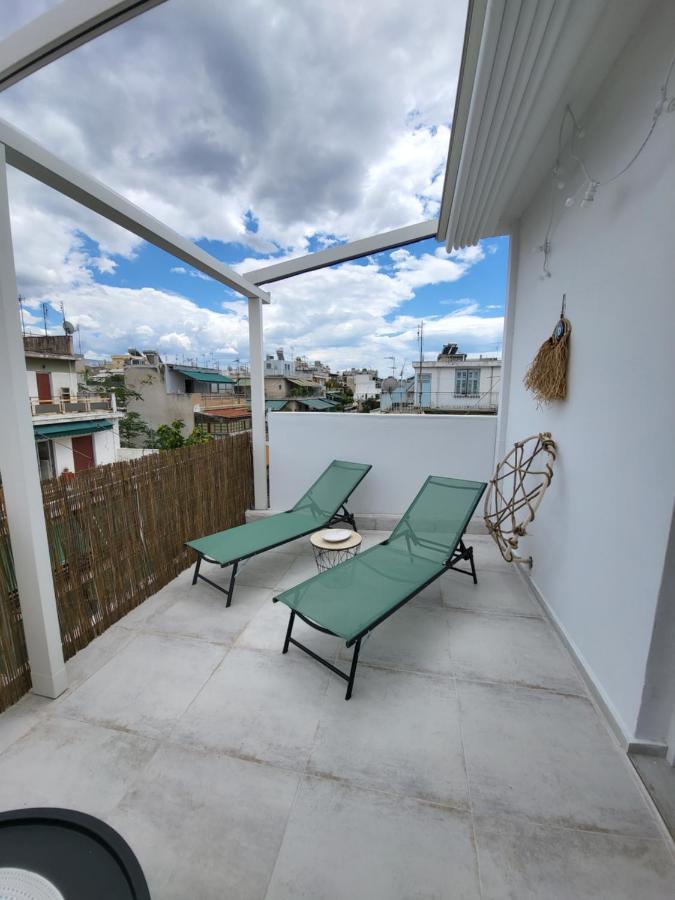 Viva La Veranda In Apartment